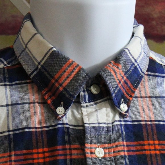 American Eagle Outfitters Plaid Long Sleeve Slim Fit Button Down Shirt - Picture 8 of 10